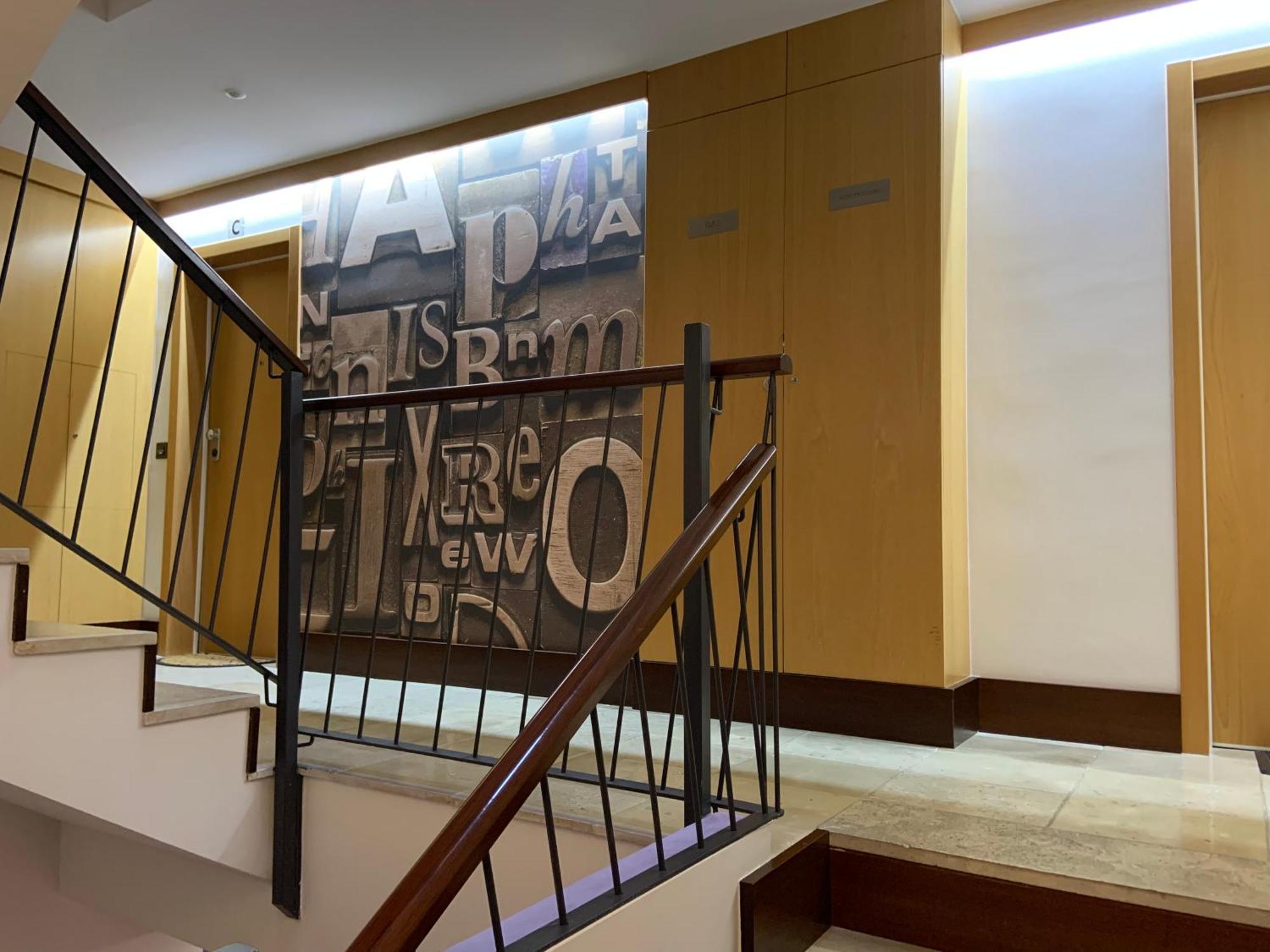 Forum Evolucion Residence Burgo Exterior foto